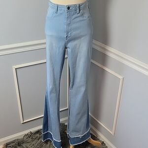 JAZZ Denim Two Tone Light Wash Retro Boho Stretch Flare Raw Hem Bell Bottom Jean